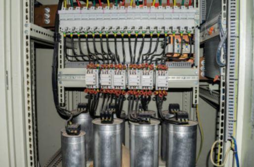 instalação de banco de capacitores em baixa tensão